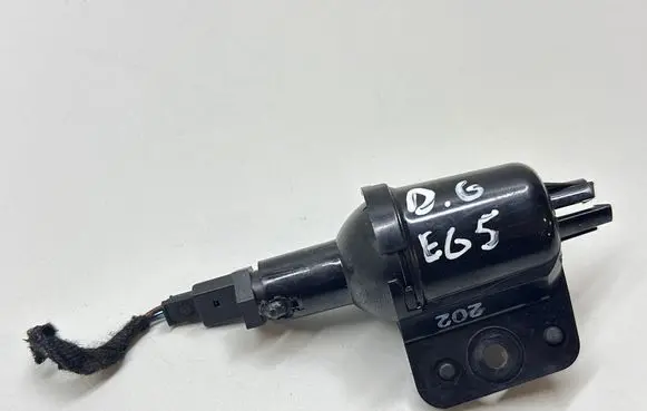 BMW 7 E65 E66 Rear door interior light 8377308