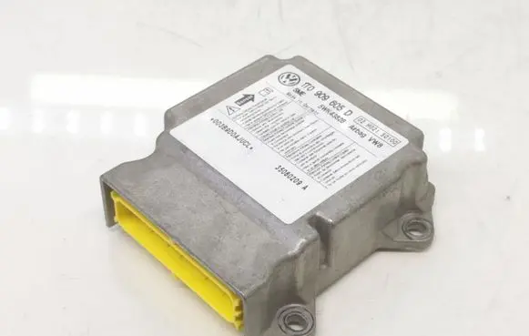 Volkswagen Touran I Airbag control unit/module 1T0909605D 003B9D0AJUCL 35080209A
