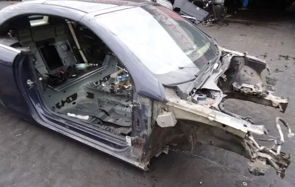 Volkswagen Eos Body 
