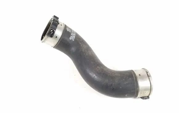 Mercedes-Benz E W212 Intercooler hose/pipe A2045286682