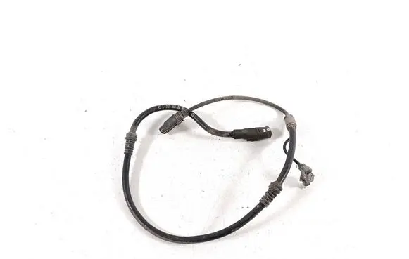 Mercedes-Benz CLA C118 X118 Front ABS sensor wiring A2475400400