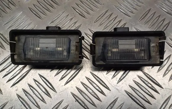 Seat Ibiza III (6L) Number plate light 5P0943021