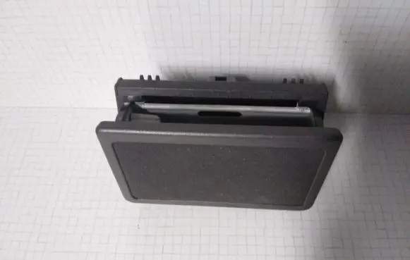 Mercedes-Benz E W210 Rear door ashtray 
