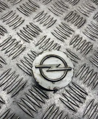Opel Signum Original wheel cap 09179672 09179671 09179670
