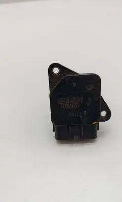 Toyota RAV 4 (XA20) Mass air flow meter 2220427010