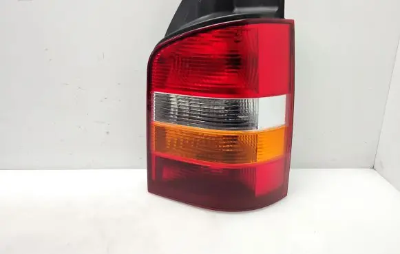 Volkswagen Transporter - Caravelle T5 Rear/tail lights 7H0945096J 7H0945258A