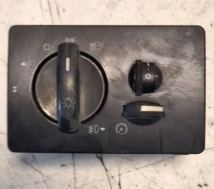 Ford Focus C-MAX Light switch 4M5T13A024 04059730