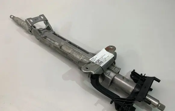 BMW 4 G22 G23 G24 G26 Steering wheel axle 6896187
