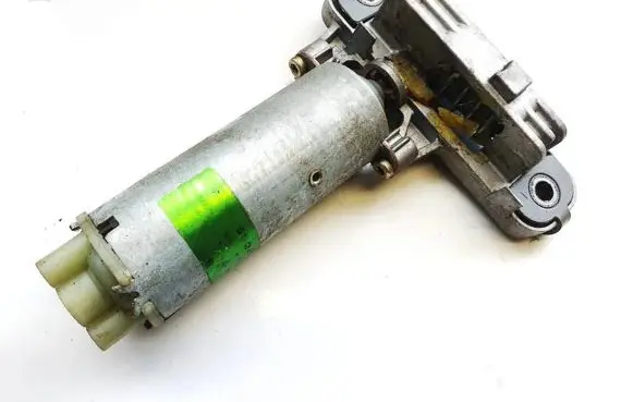 Volvo S80 Seat adjustment motor 198348