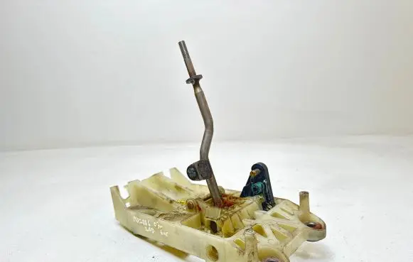 Mazda 6 Gear shifter/selector GJ6FC L0203JBL80