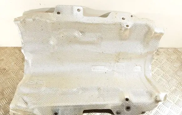Volvo XC40 Exhaust heat shield 31420334