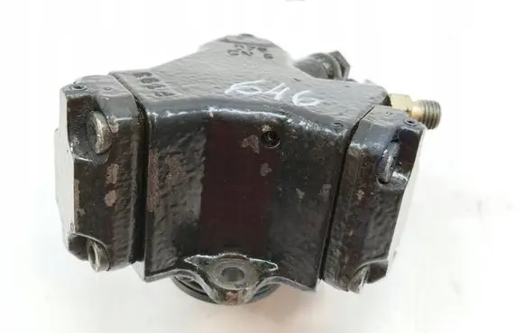 Opel Meriva A Fuel injection high pressure pump 
