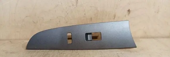 Lexus IS 220D-250-350 Front door window switch trim 7423153330 ISFRRH