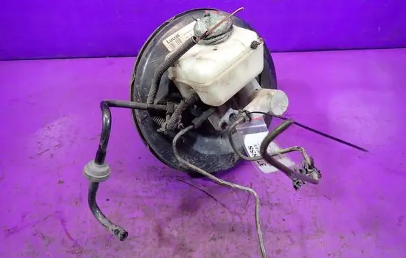 Opel Zafira A Master brake cylinder 90498034