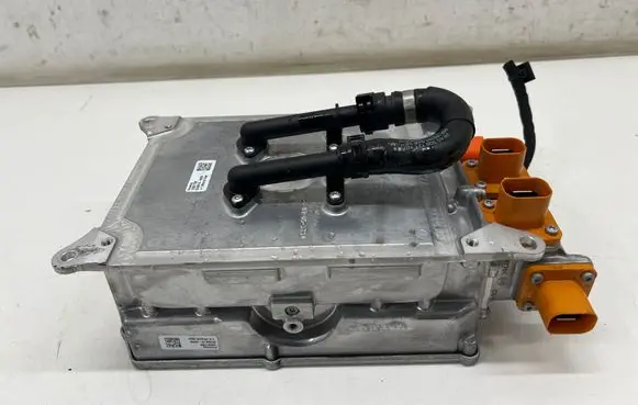 Cupra Leon Voltage converter inverter 5QE915685C 10536497