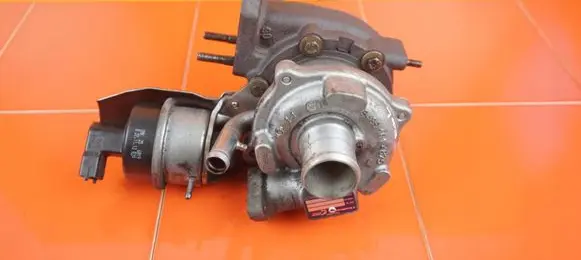Fiat 500 Turbo 55233062 20MB36