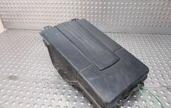 Seat Altea Battery box tray cover/lid S26380434 1K0915443A