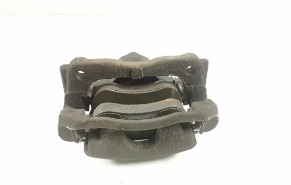 Honda CR-V Front brake caliper