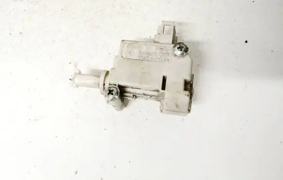 Ford Focus Central locking motor 