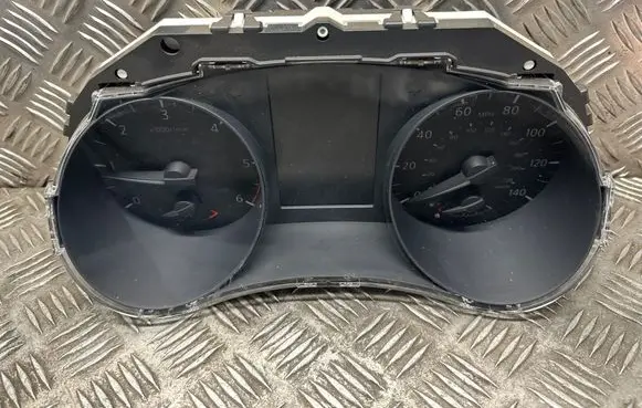 Speedometer (instrument cluster)