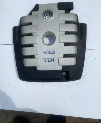 Volkswagen Touareg I Engine cover (trim) 07Z103935H