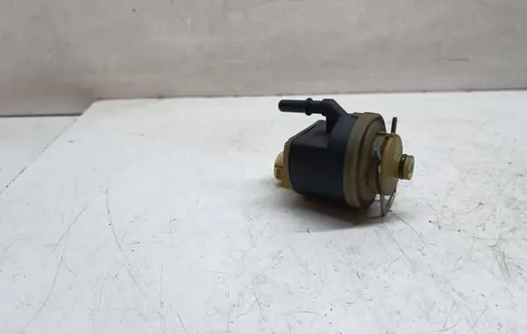 BMW 3 F30 F35 F31 Fuel filter heater 8572528