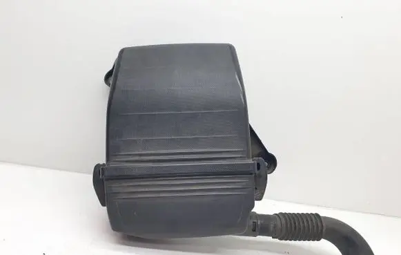 Air filter box