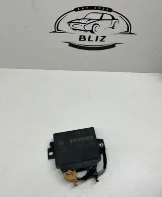 Audi A3 S3 A3 Sportback 8P Parking PDC control unit/module 8P0919475M