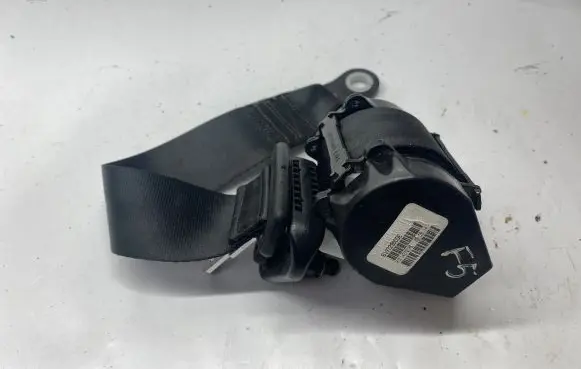 Fiat 500 Rear seatbelt R1014272CAE 619729800E