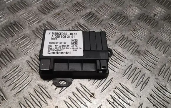 Mercedes-Benz E W212 Fuel injection pump control unit/module 0009003101 A0009003101
