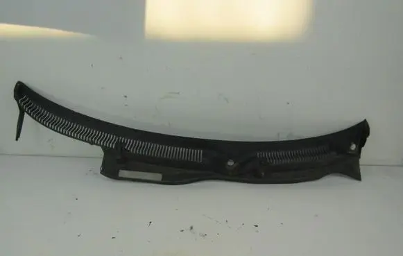 Seat Leon (1M) Wiper trim 