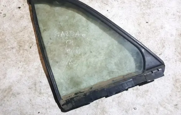 Mazda 626 Rear side window