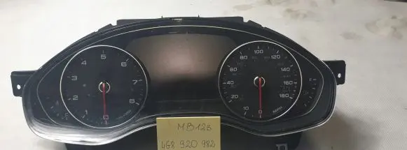 Audi A6 S6 C7 4G Speedometer (instrument cluster) 4G8920982