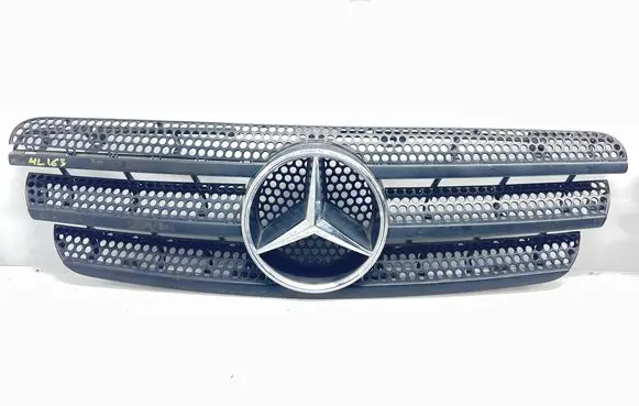 Mercedes-Benz ML W163 Front grill 1638800185
