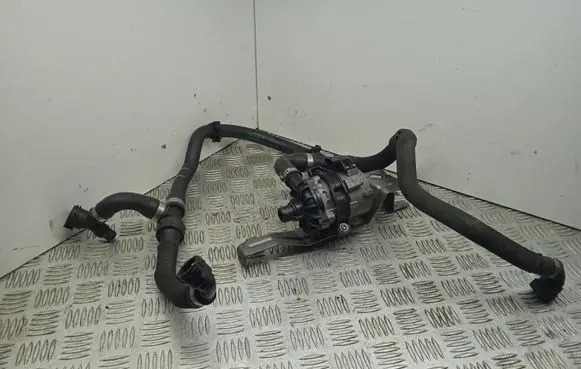BMW M5 Electric auxiliary coolant/water pump 2284291