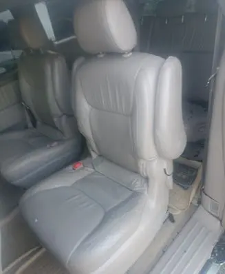 Toyota Sienna XL20 II Rear seat 