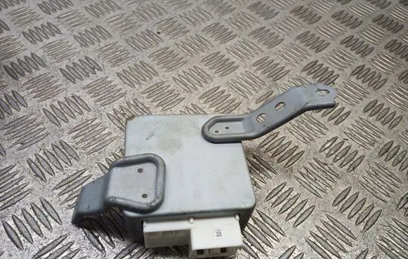 Toyota Yaris Power steering control unit/module 89650-0D030