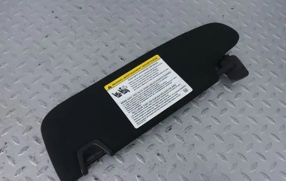 Ford Mustang VI Sun visor KR3Z6304104AA