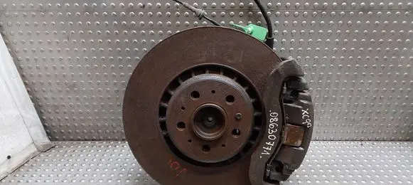 Volvo XC90 Front wheel hub 31200297 08630771