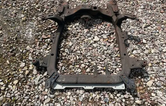 Opel Zafira B Front subframe