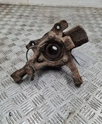 Opel Astra H Front wheel hub