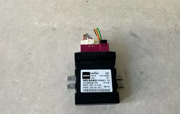 BMW 4 F32 F33 Fuel injection pump control unit/module 7371832
