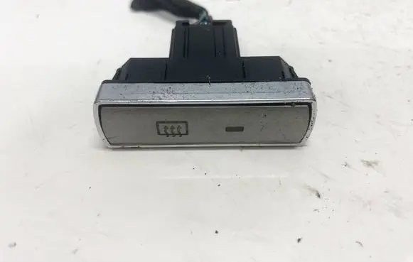 Ford Mondeo MK IV Windscreen/window heater switch 6m2t18c621ac
