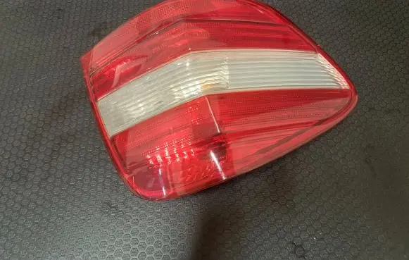Mercedes-Benz ML W164 Rear/tail lights A1649060700 A1649061100 225167L