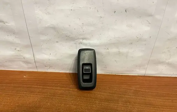 Ford Ranger Electric window control switch EB3T-14529-AA 01Y1T07AD