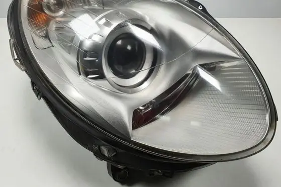 Mercedes-Benz R W251 Headlight/headlamp A2518202261
