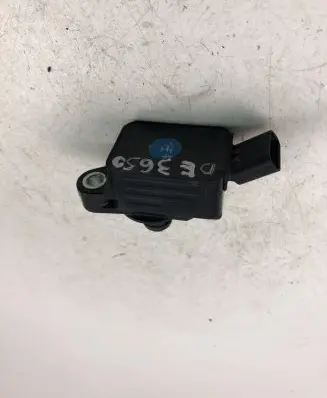 Hyundai Elantra High voltage ignition coil 273002E601