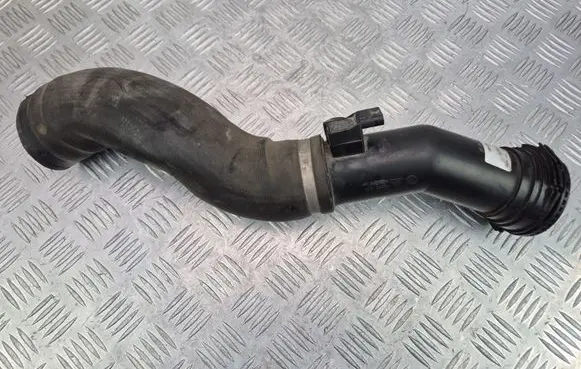 BMW 1 F20 F21 Intercooler hose/pipe 7597588 0261230252 7599906