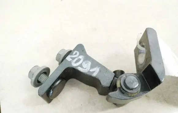 Audi A6 S6 C7 4G Rear door lower hinge 4c0831401c