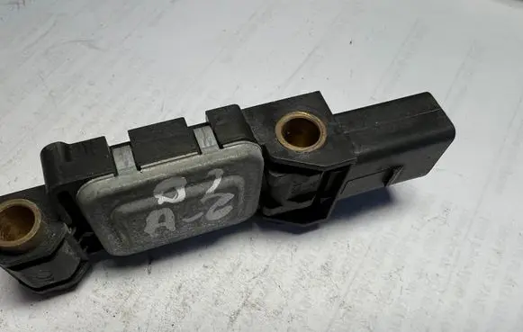 Audi A4 S4 B6 8E 8H Airbag deployment crash/impact sensor 8E0959643A